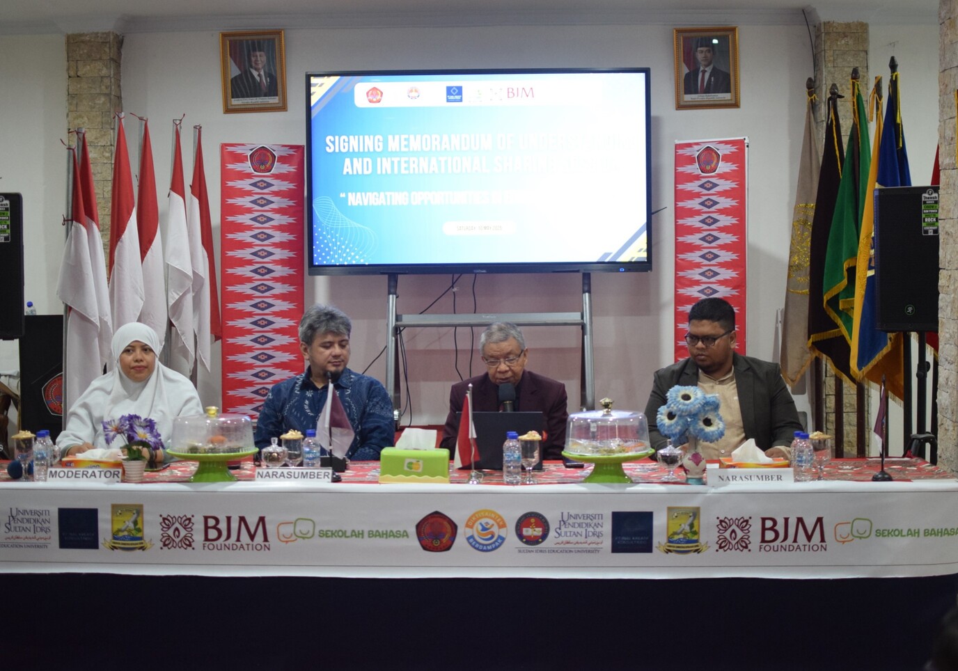 UNSULTRA Gelar Penandatanganan MoU dan Sharing Session Bertajuk “Navigating Opportunities in Education and Work”