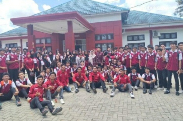 Fakultas Hukum Unsultra Kian Diminati, Mahasiswa Baru Datang dari Papua Hingga NTT